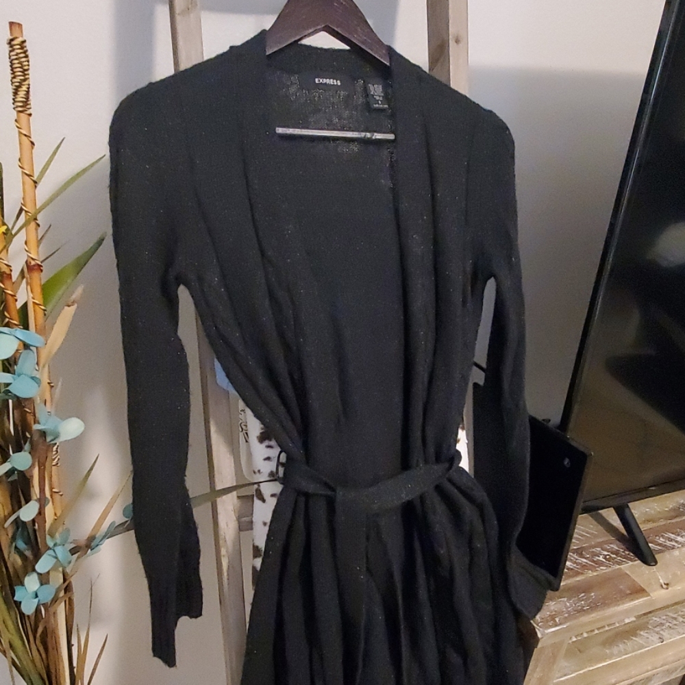 Long cardigan sweater